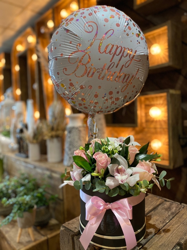 Birthday hatbox – buy online or call 0115 9876593