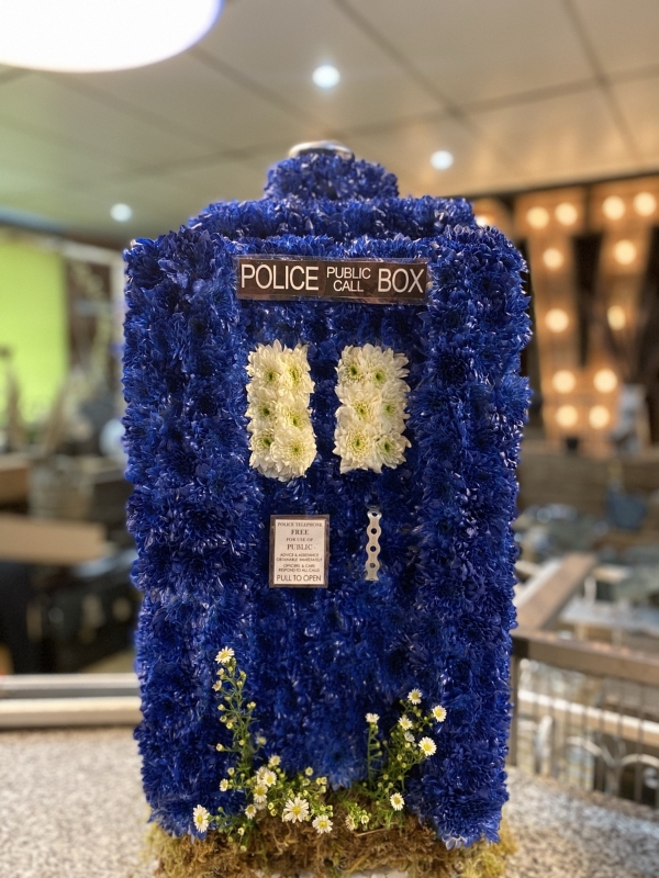 Dr Who Tardis Tribute