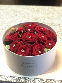 12 Red Roses With Diamante